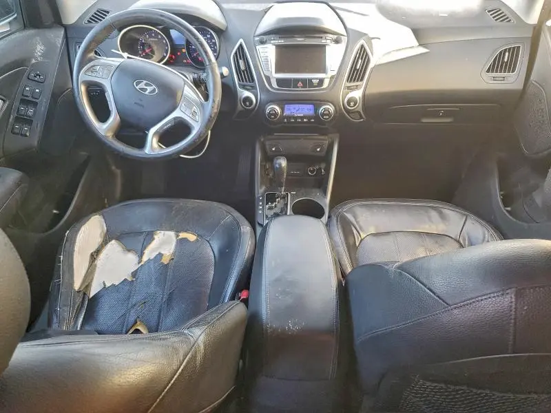 2011 HYUNDAI TUCSON GLS  