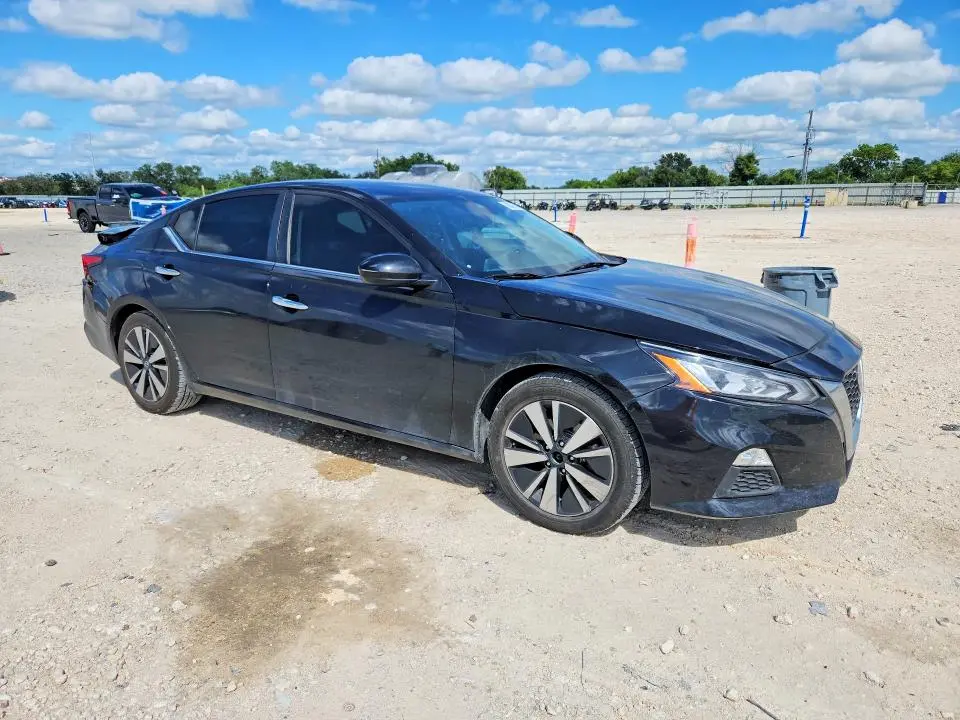 2021 NISSAN ALTIMA S   