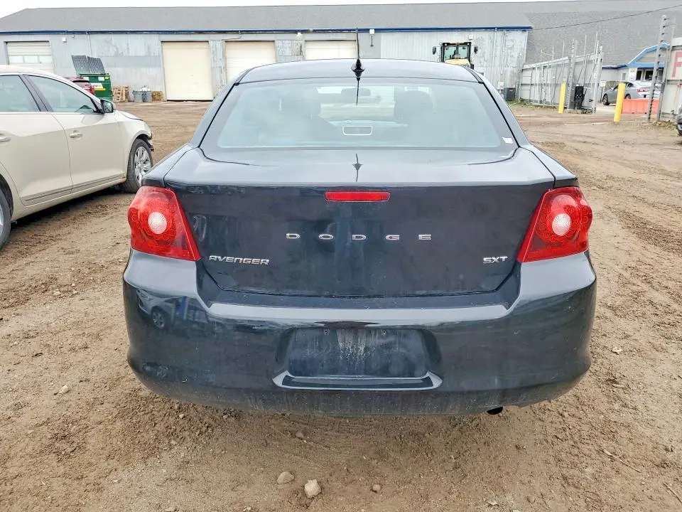 2012 DODGE AVENGER SXT  