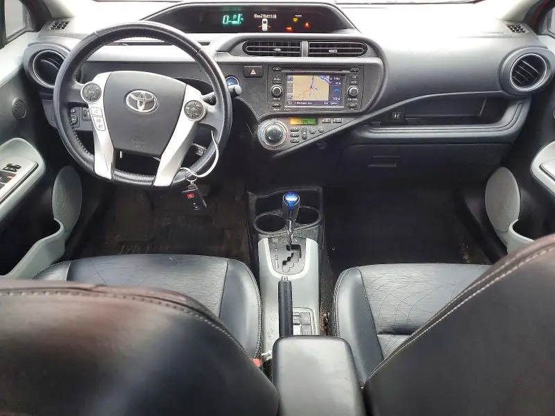 2013 TOYOTA PRIUS C   
