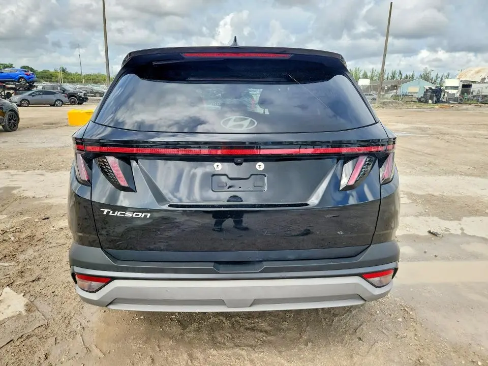 2025 HYUNDAI TUCSON SEL  