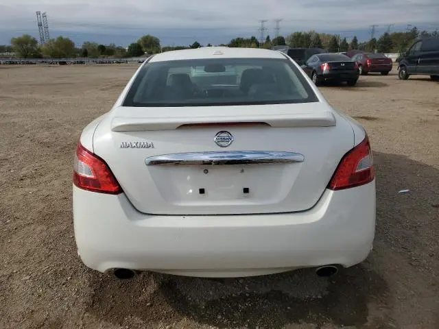 2011 NISSAN MAXIMA S  