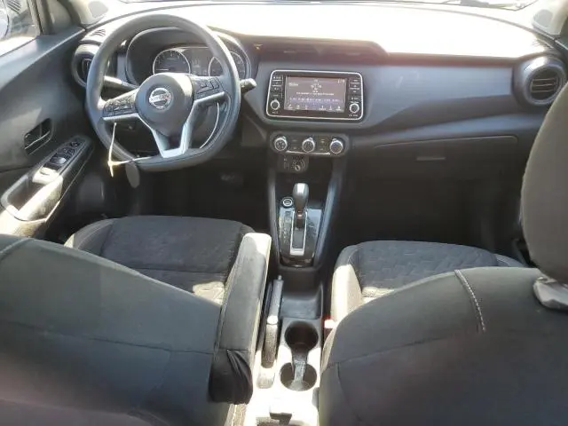 2021 NISSAN KICKS S  