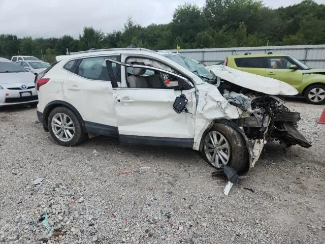 2018 NISS ROGUE SPOR   