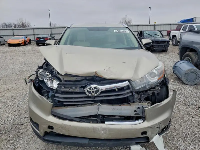 2015 TOYOTA HIGHLANDER XLE  