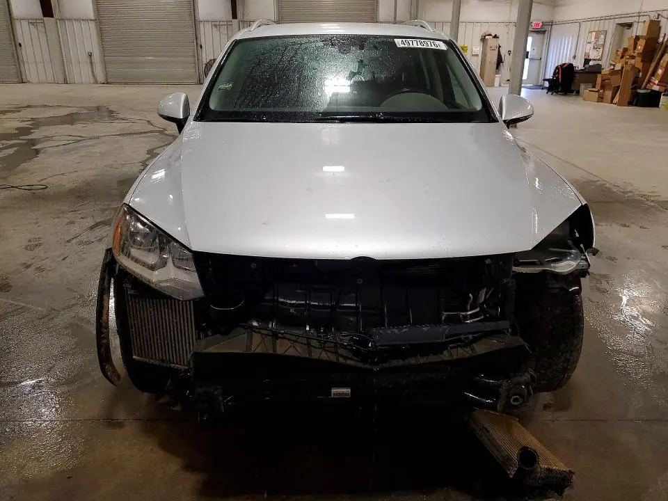 2013 VOLKSWAGEN TOUAREG V6 TDI  