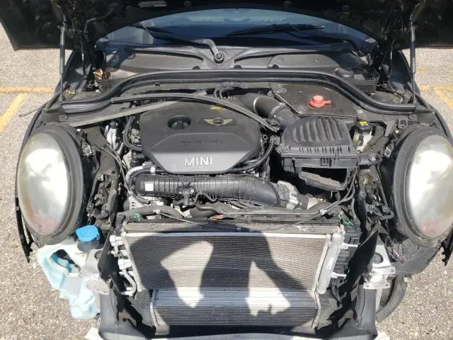 2016 MINI COOPER S  