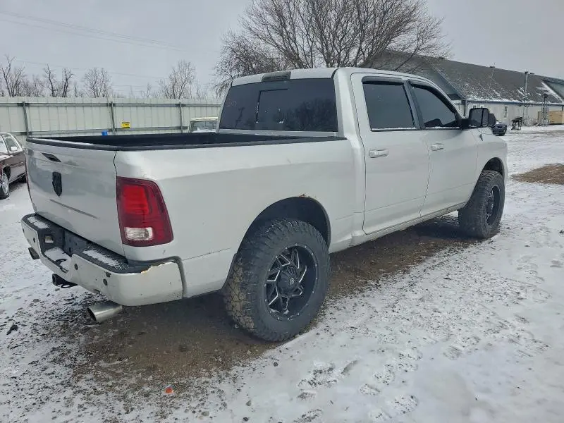 2013 RAM 1500 SPORT  