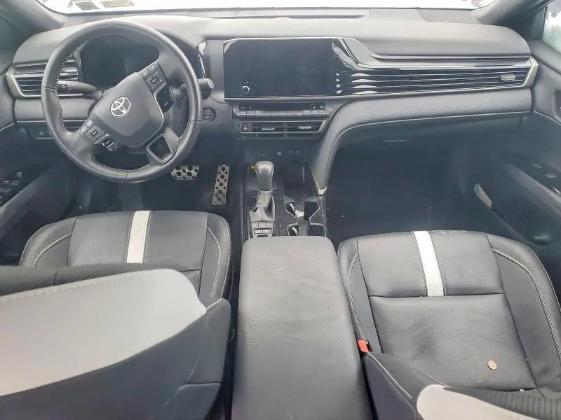 2025 TOYOTA CAMRY   