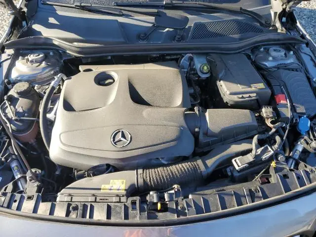 2015 MERCEDES-BENZ GLA 250 4MATIC  