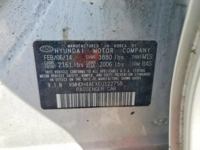 2014 HYUNDAI ELANTRA SE  