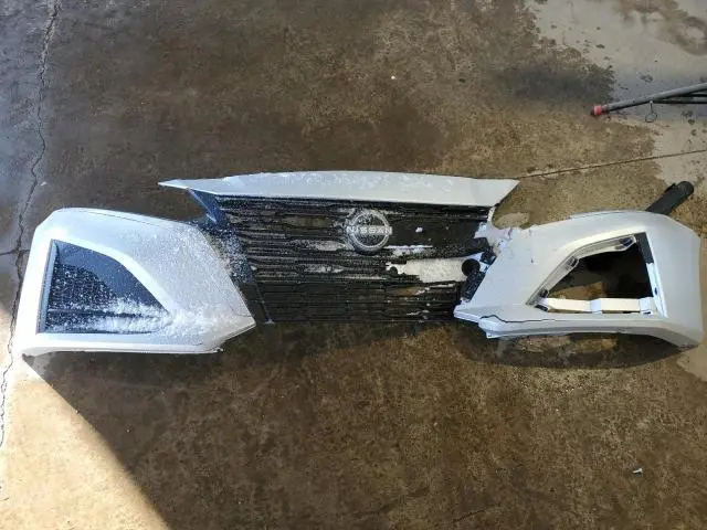 2023 NISSAN ALTIMA SV  
