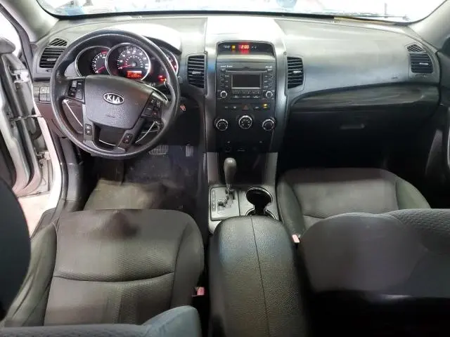 2011 KIA SORENTO BASE  