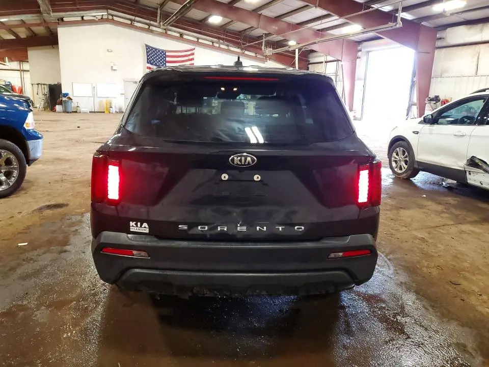 2021 KIA SORENTO LX  