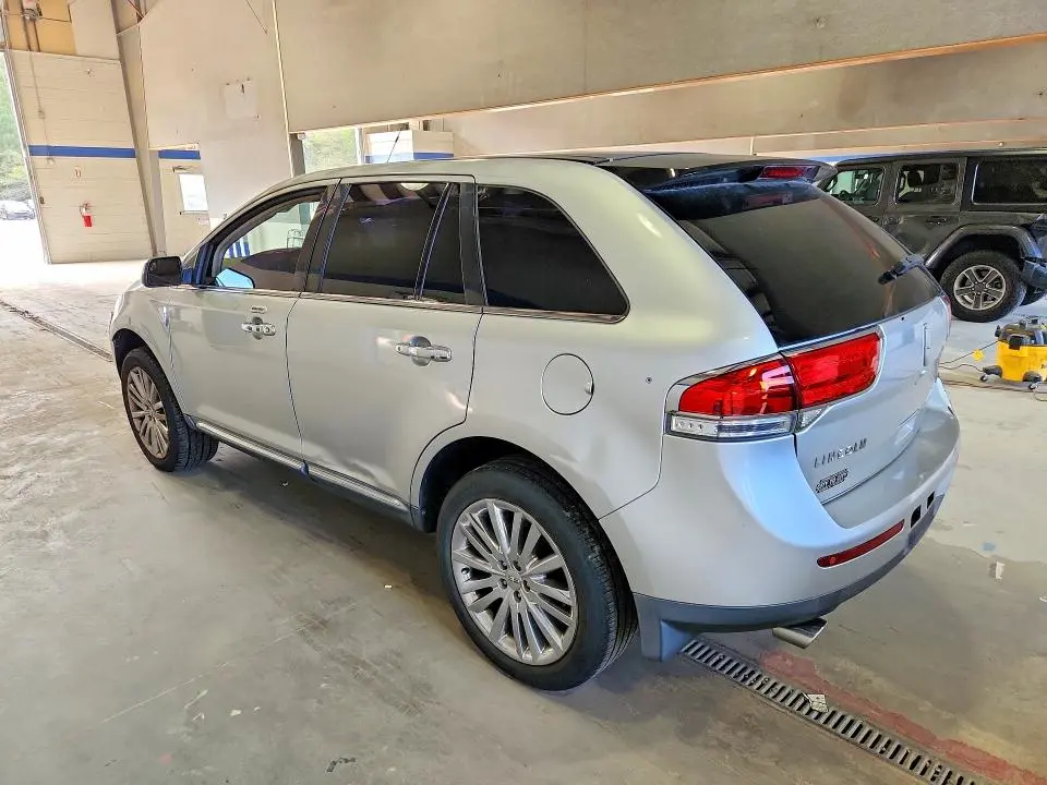 2011 LINCOLN MKX   