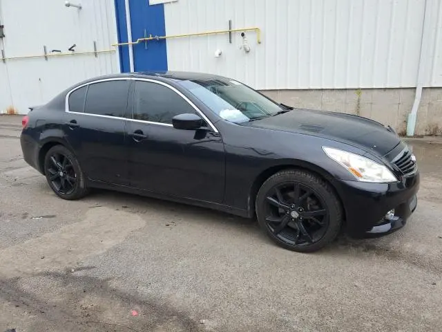2013 INFINITI G37   