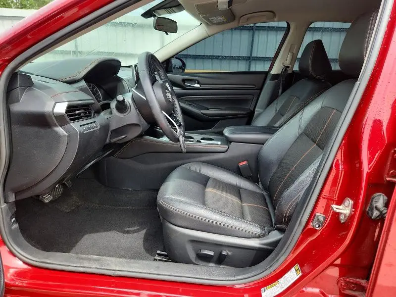 2020 NISSAN ALTIMA SR  