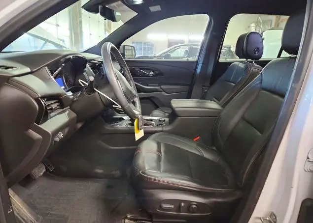 2022 CHEVROLET TRAVERSE RS  