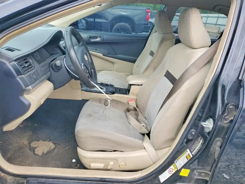2012 TOYOTA CAMRY LE  