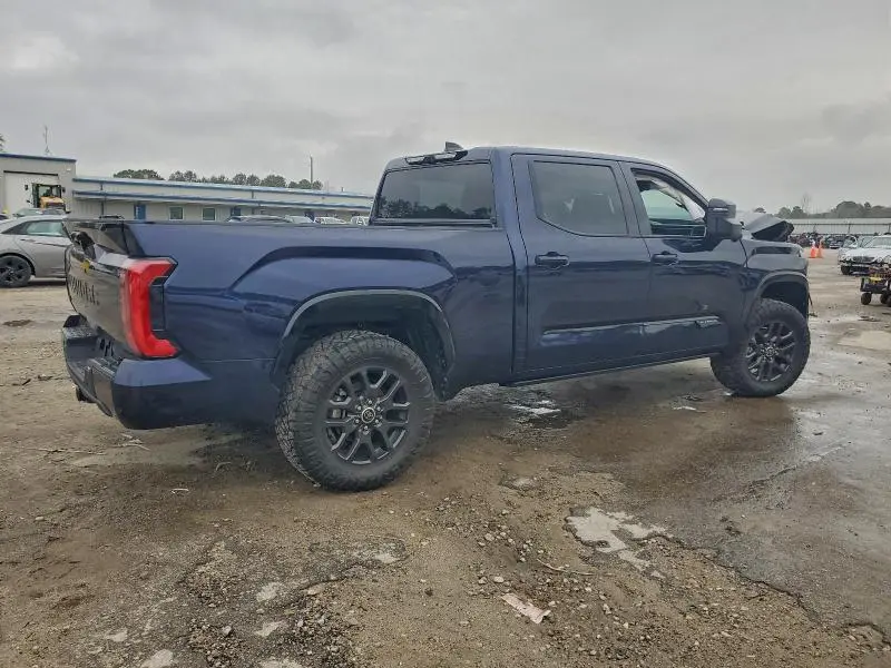2023 TOYOTA TUNDRA CREWMAX PLATINUM  