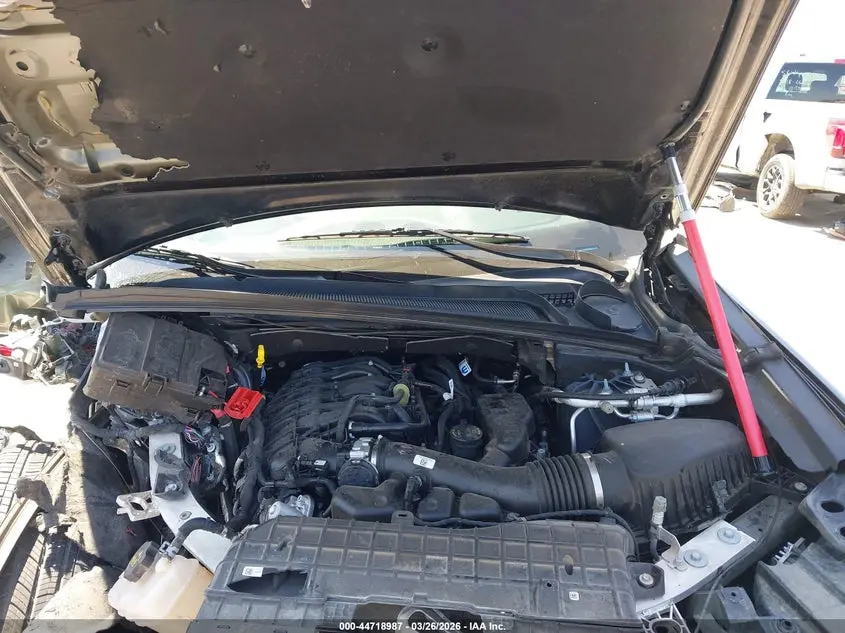 2024 JEEP GRAND CHEROKEE L LAREDO X 4X4