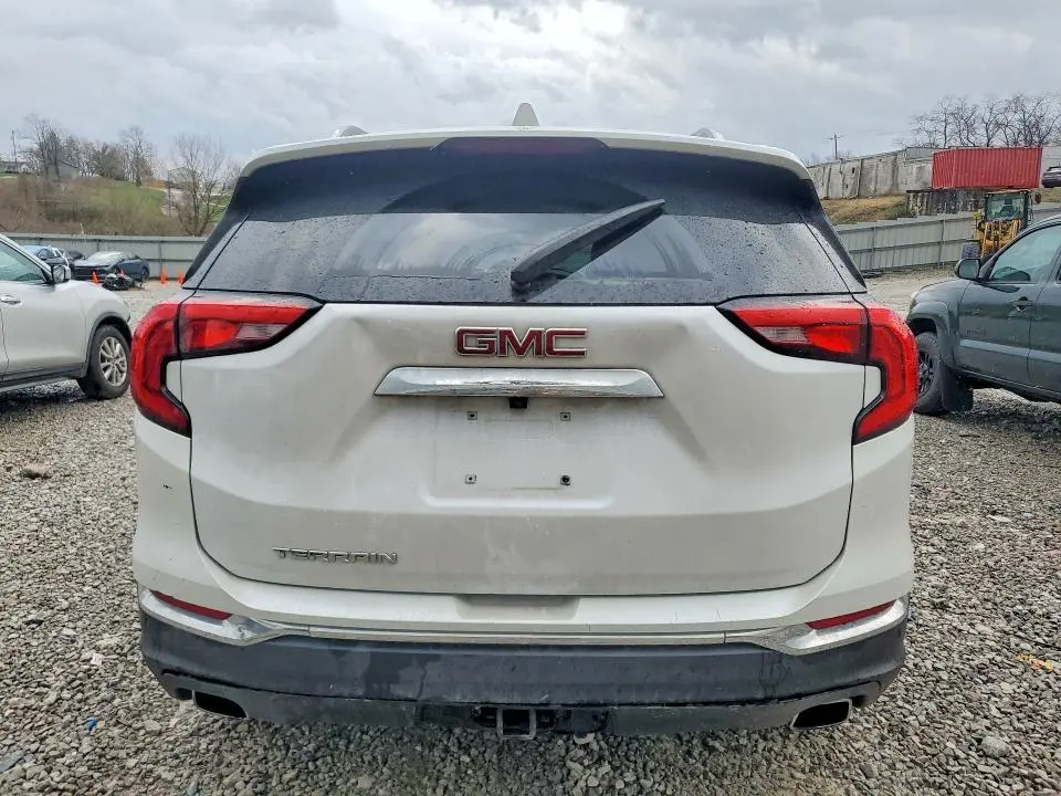 2020 GMC TERRAIN SLT  
