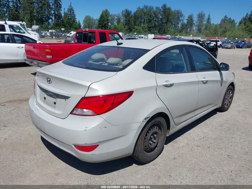 2016 HYUNDAI ACCENT SE