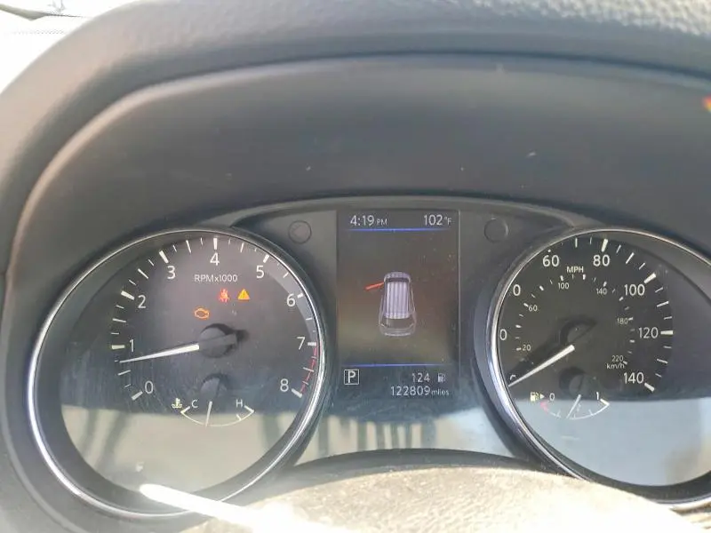 2018 NISSAN ROGUE SV  