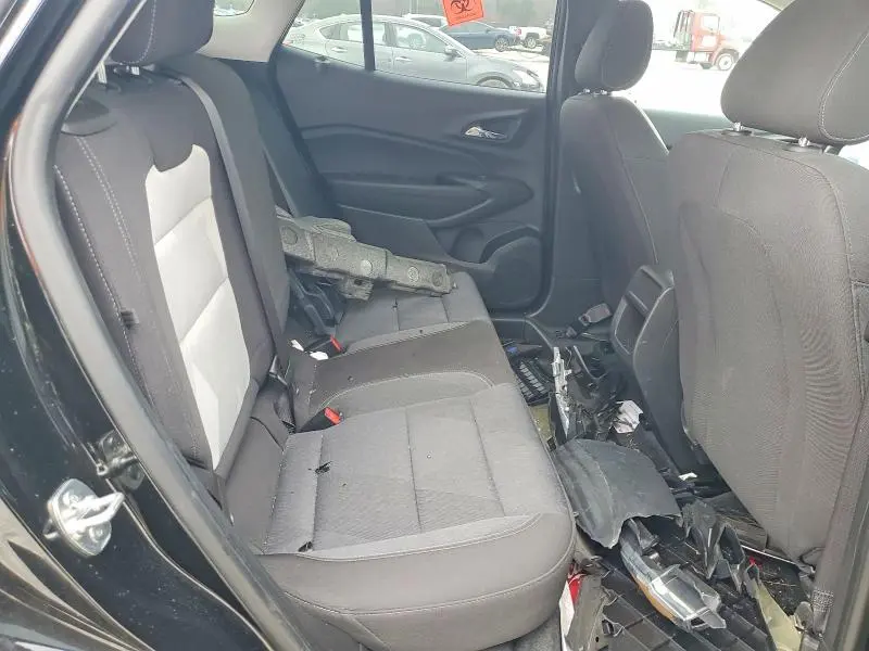 2024 CHEVROLET TRAX LS  