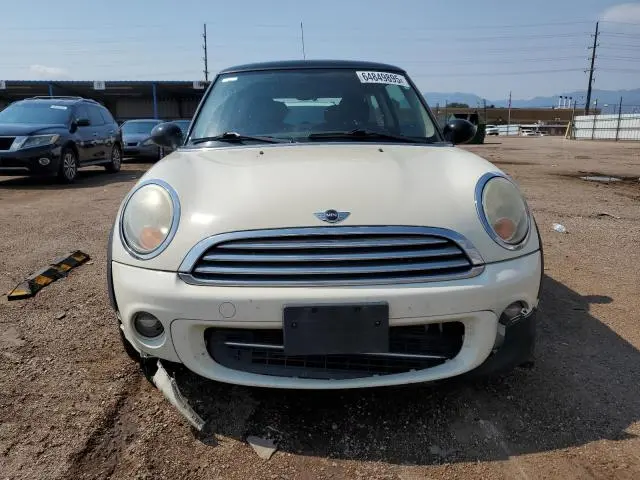 2011 MINI COOPER   