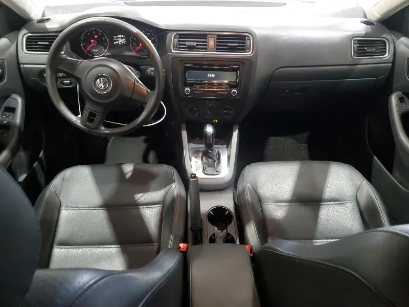 2014 VOLKSWAGEN JETTA SE  