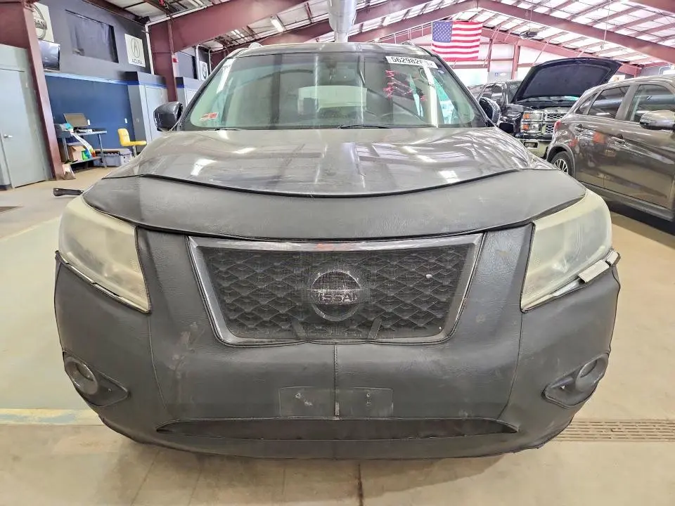 2013 NISSAN PATHFINDER S  