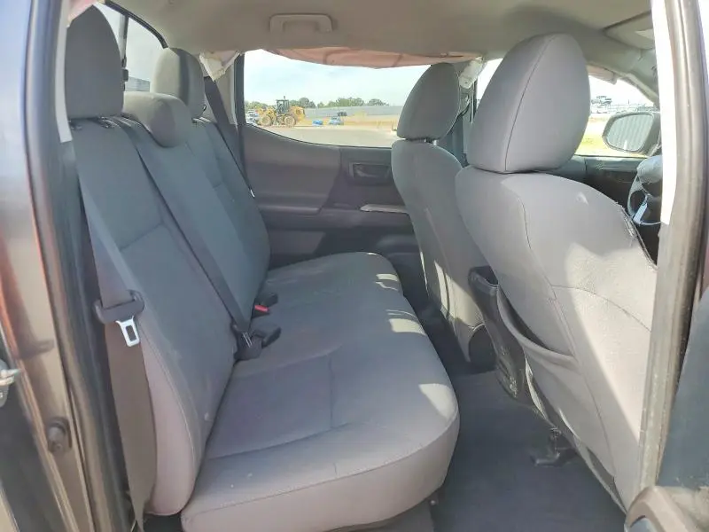 2016 TOYOTA TACOMA SR5 V6  