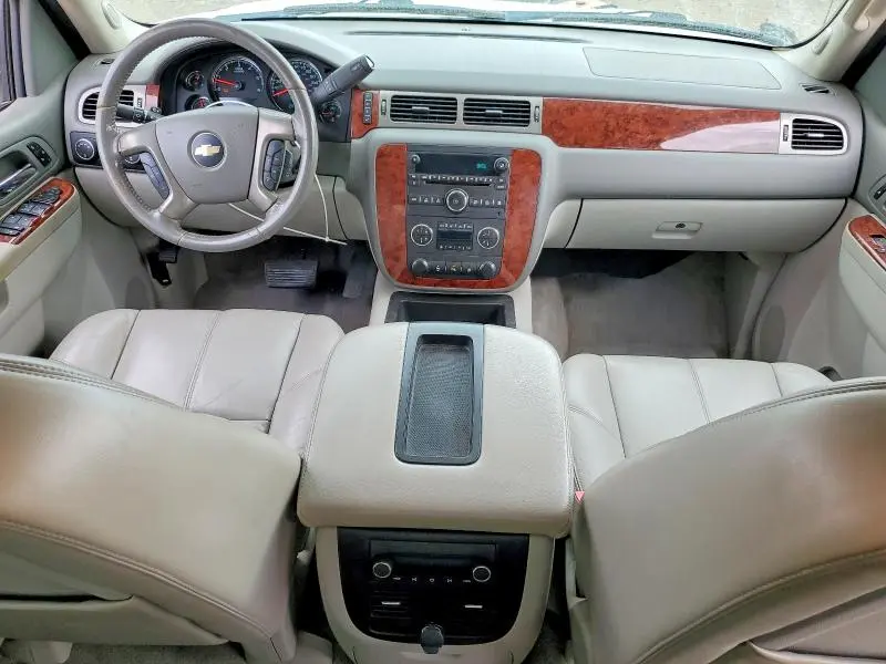 2011 CHEVROLET AVALANCHE LT  