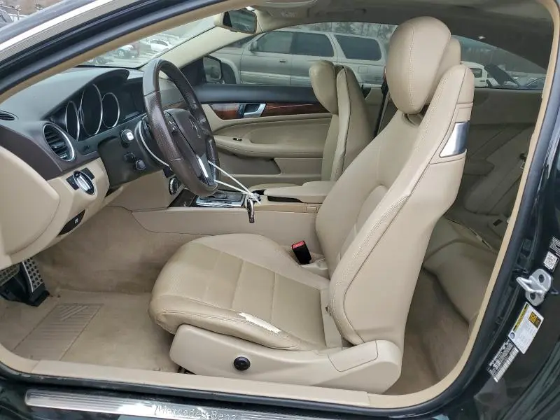 2015 MERCEDES-BENZ C 250  