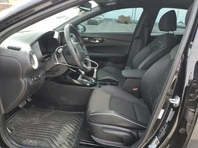 2023 KIA FORTE GT LINE  