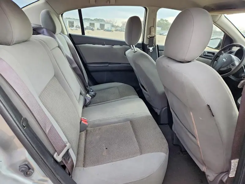 2010 NISSAN SENTRA 2.0  