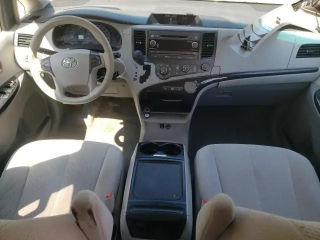 2012 TOYOTA SIENNA LE  