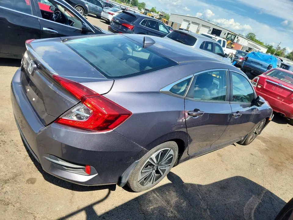 2016 HONDA CIVIC EX  