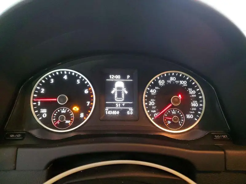 2016 VOLKSWAGEN TIGUAN S  