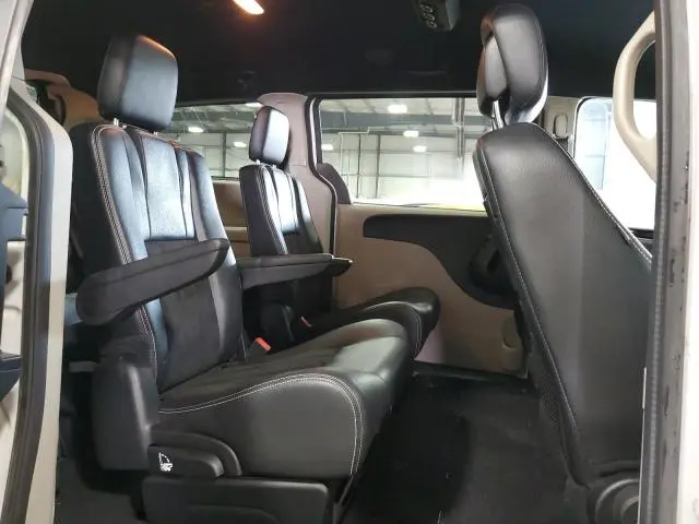 2019 DODGE GRAND CARAVAN SXT  