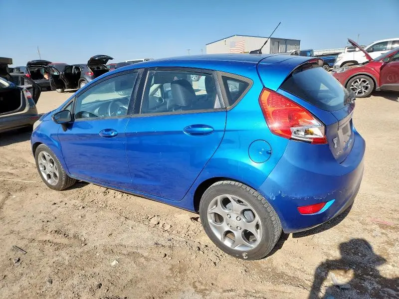 2011 FORD FIESTA SES  