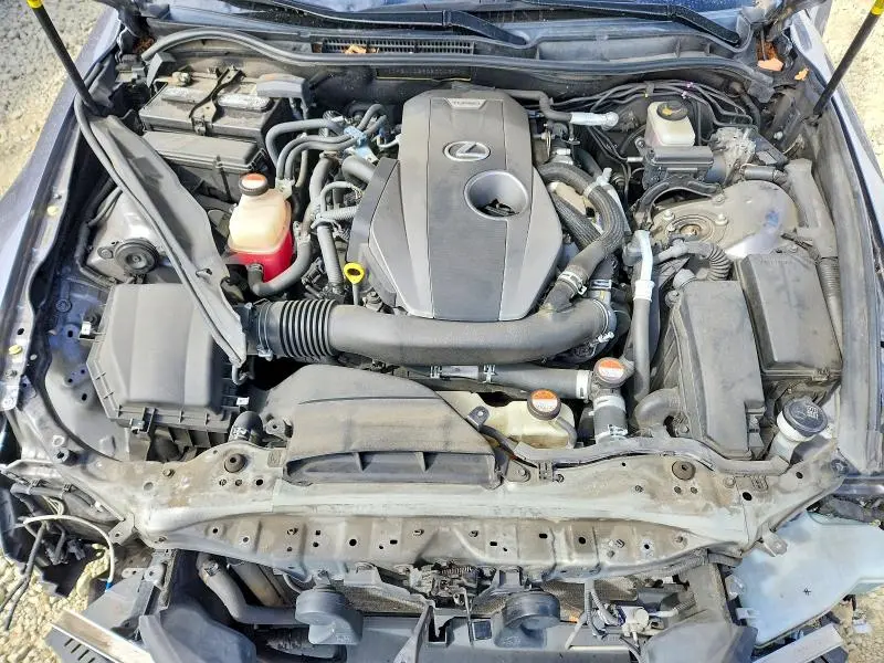 2016 LEXUS IS 200T  