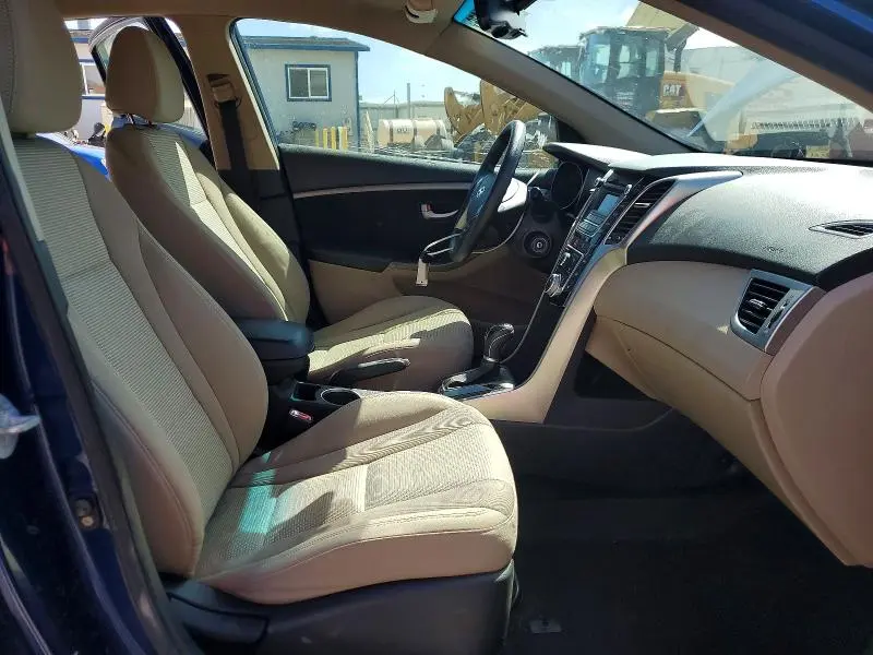 2013 HYUNDAI ELANTRA GT BASE  