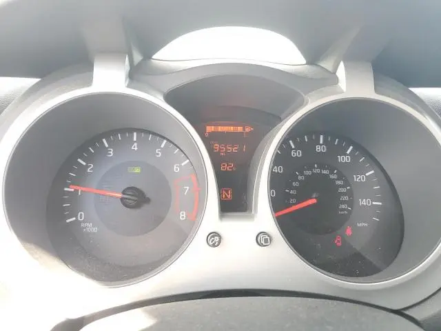 2017 NISSAN JUKE S
