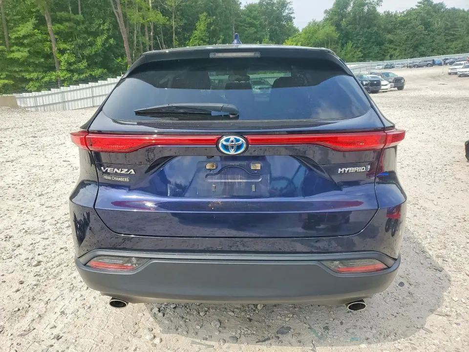 2021 TOYOTA VENZA LE  