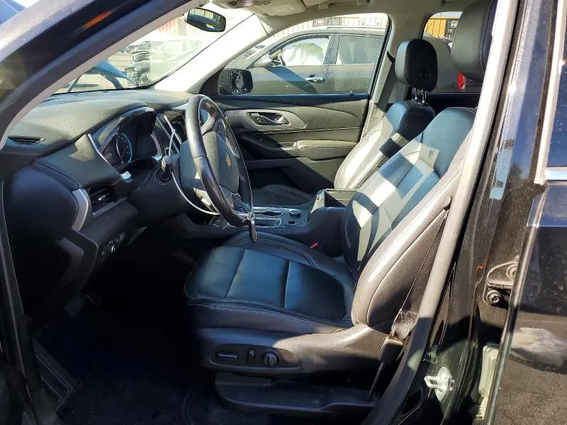 2020 CHEVROLET TRAVERSE LT  