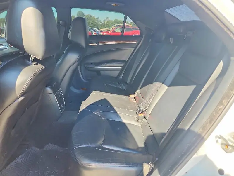 2013 CHRYSLER 300   
