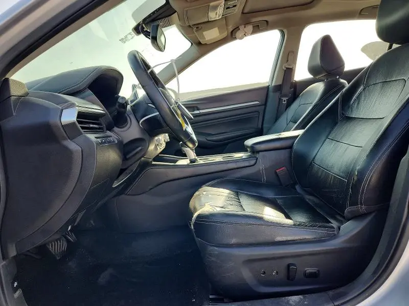 2019 NISSAN ALTIMA SL  