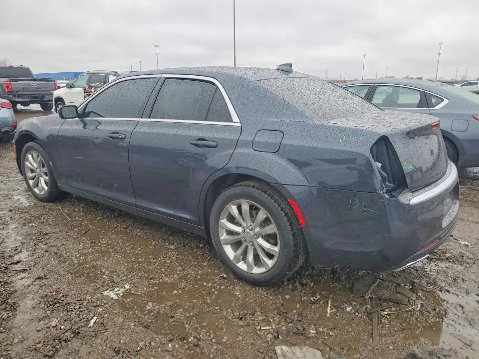 2018 CHRYSLER 300 TOURING  